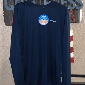 NWT Columbia PFG LS shirt